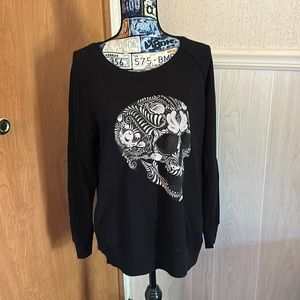 Torrid skull sweatshirt. Size 00X